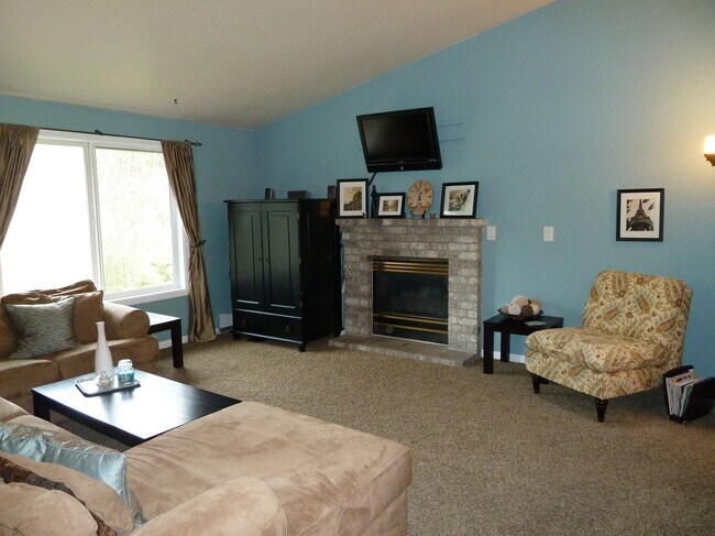 Building Photo - 7930 Bittern Ct SE