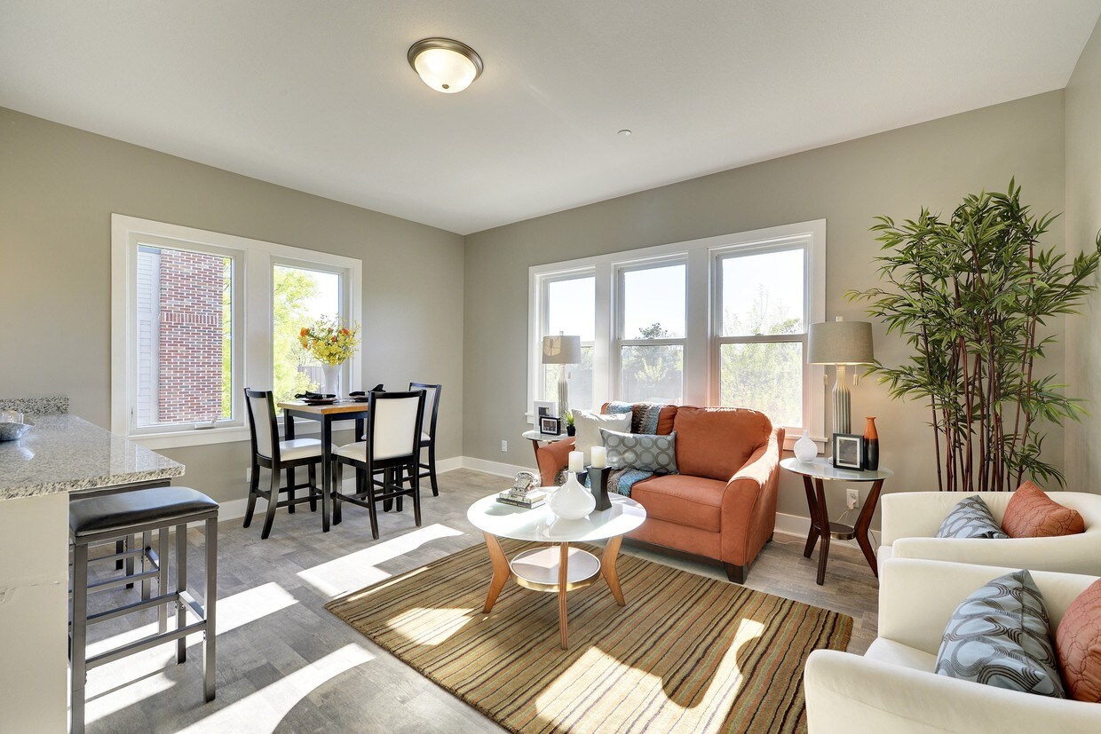 Foto principal - 3515 2nd Ave S
