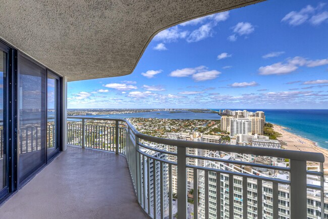 Building Photo - 3000 N Ocean Dr