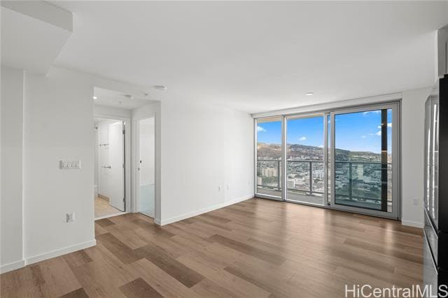 Foto del edificio - 1515 Liona St