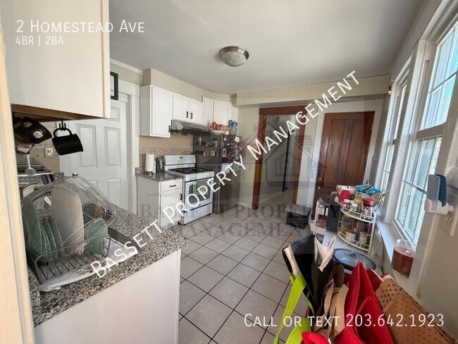 Foto del edificio - 2 Homestead Ave