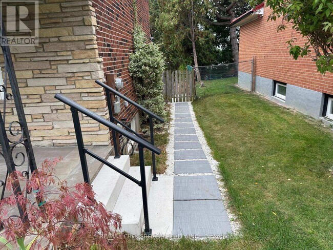 Photo du bâtiment - 6 Logstone Crescent