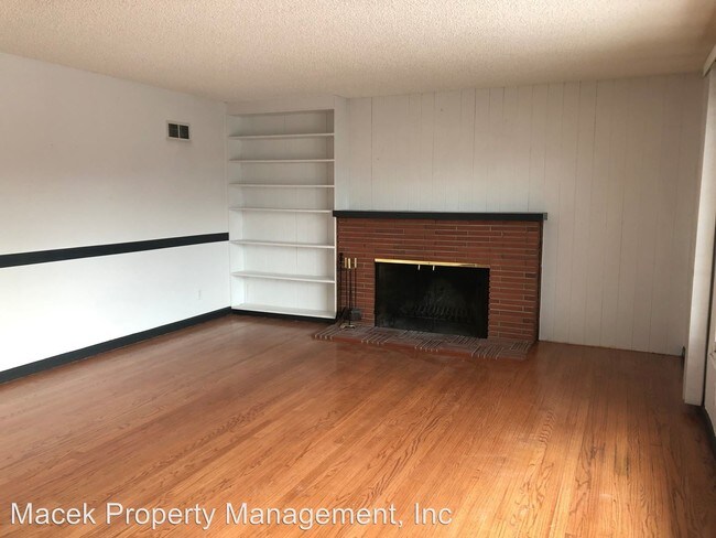 Foto del edificio - 4 br, 2 bath House - 3401 3rd Avenue South