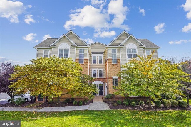 Building Photo - 20365 Belmont Park Terrace
