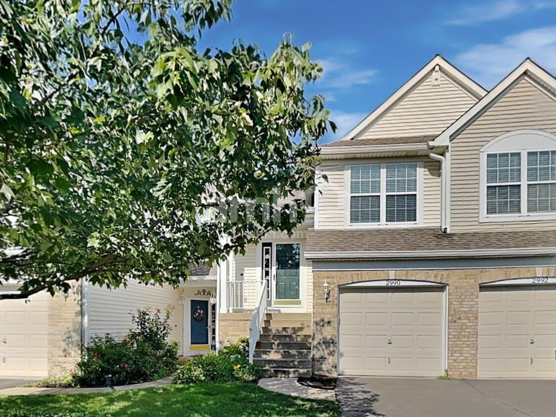 Primary Photo - 2990 Waters Edge Cir