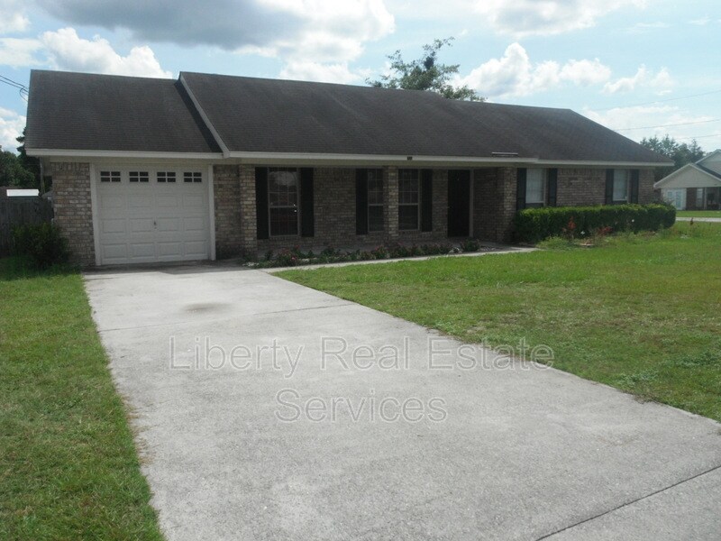 1630 Latham Ct, Hinesville, GA 31313 House Rental in Hinesville, GA