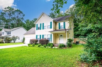 Building Photo - 614 Walnut Dr