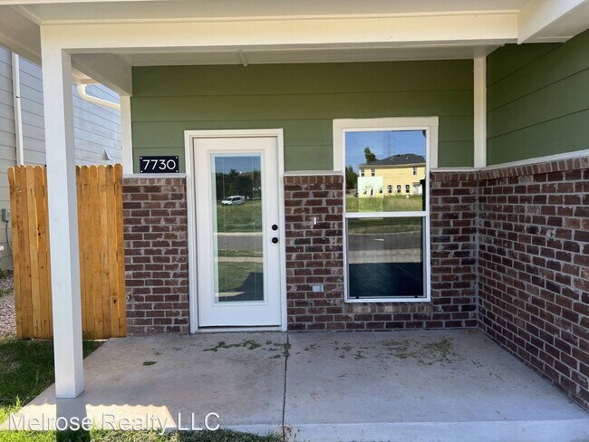 Foto del edificio - 3 br, 2.5 bath House - 7730 Westhall Place