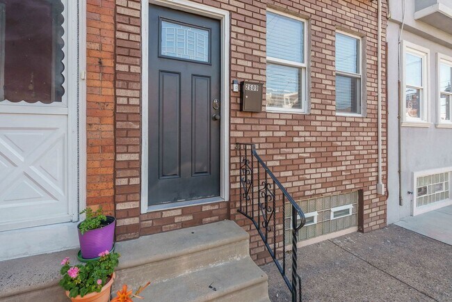 Foto del edificio - 2609 E Ontario St
