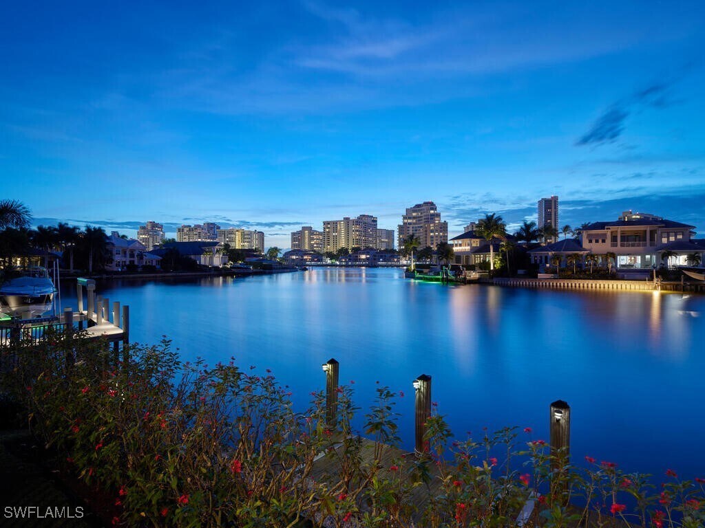 Foto del edificio - 4419 Crayton Rd