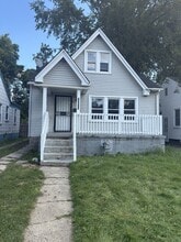 Building Photo - 13522 Glastonbury Ave