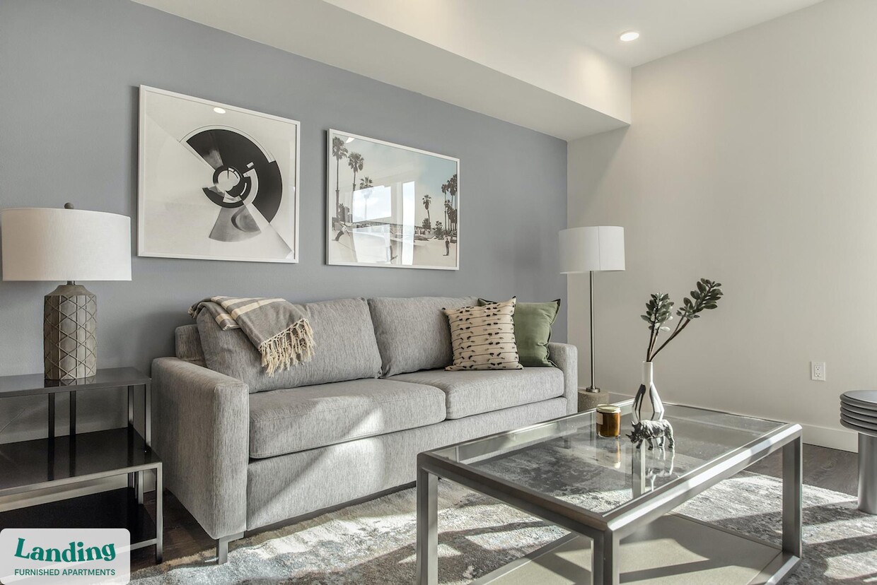Foto principal - 1225 Utica Dr
