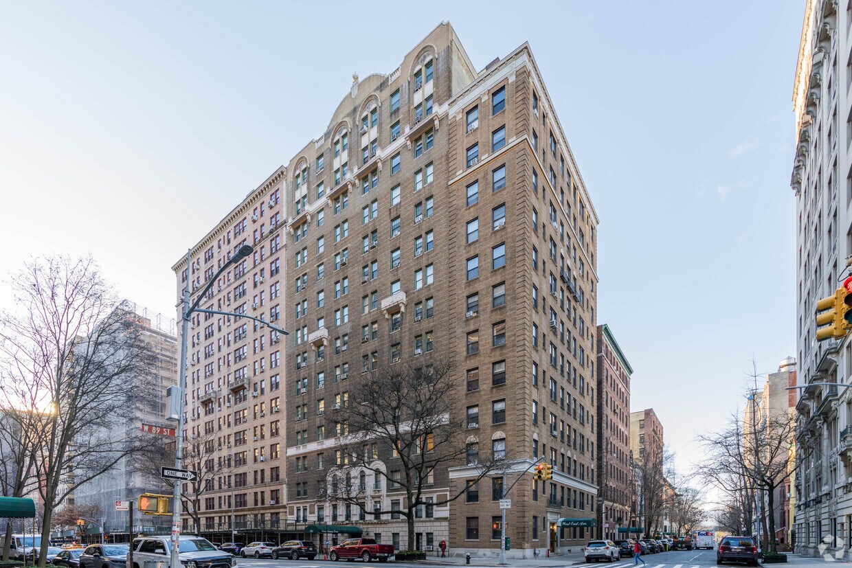 Foto principal - 595 West End Ave