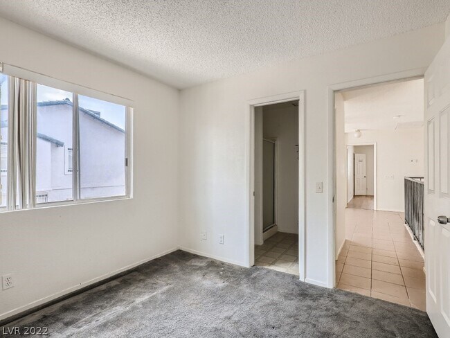 Building Photo - 2440 Old Forge Ln