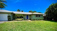 Primary Photo - 1015 NW 6th Dr