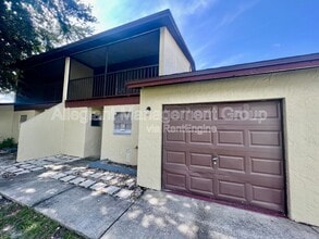 Building Photo - 624 Royalty Ct
