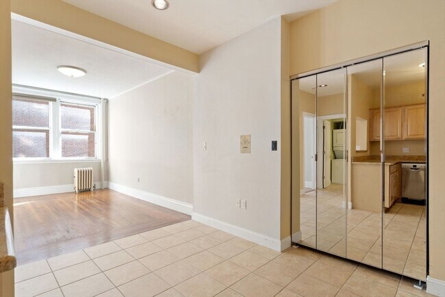 Foto del edificio - 282 Newbury St