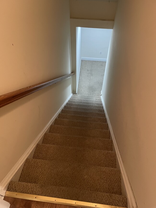 steps to basment room - 778 S Harshaw St
