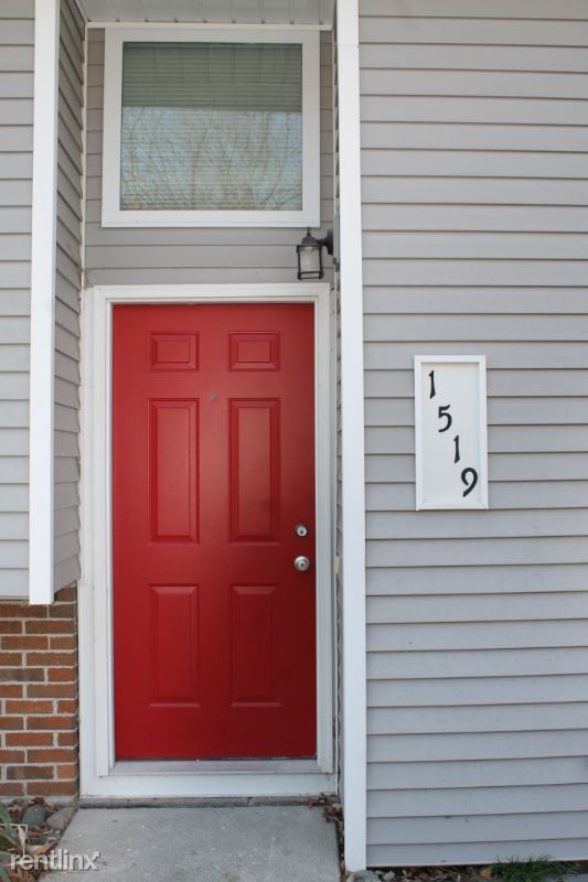 Foto del edificio - 2 br, 1 bath Townhome - 1523 Robby Lane