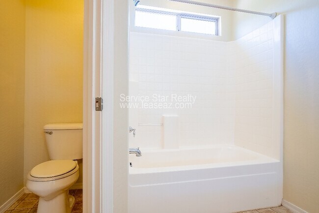 Foto del edificio - 15967 N Cristine Ln