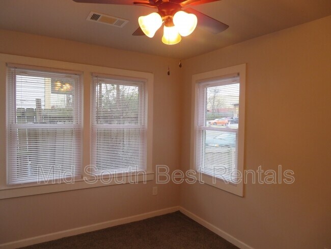 Building Photo - 3510 Asher Ave