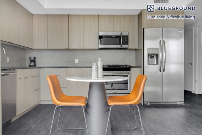 Foto del edificio - 2116 4th Ave