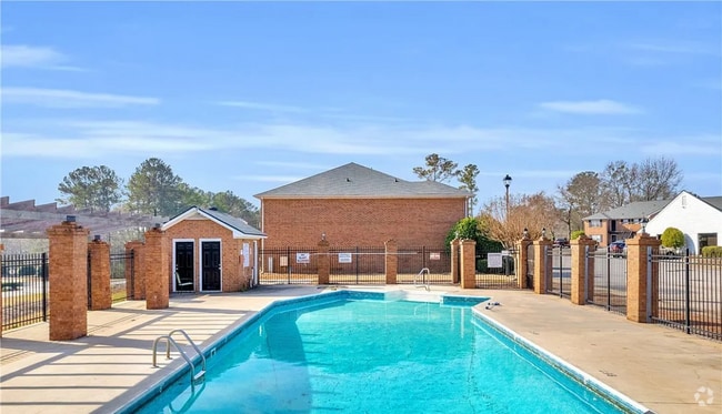 Building Photo - 2165 S Milledge Ave