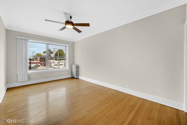 Building Photo - 1 Bed 1 Bath in Cicero