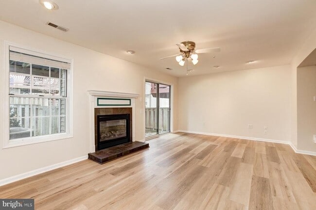 Building Photo - 12207 Sleepy Horse Ln