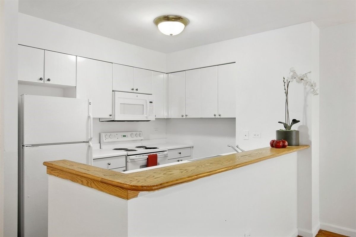 Foto principal - 334 3rd Ave