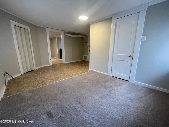 Foto del edificio - 1349 Olive St