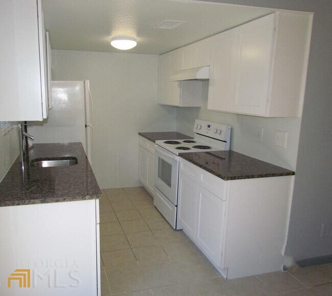 Foto del edificio - 237 Northdale Pl