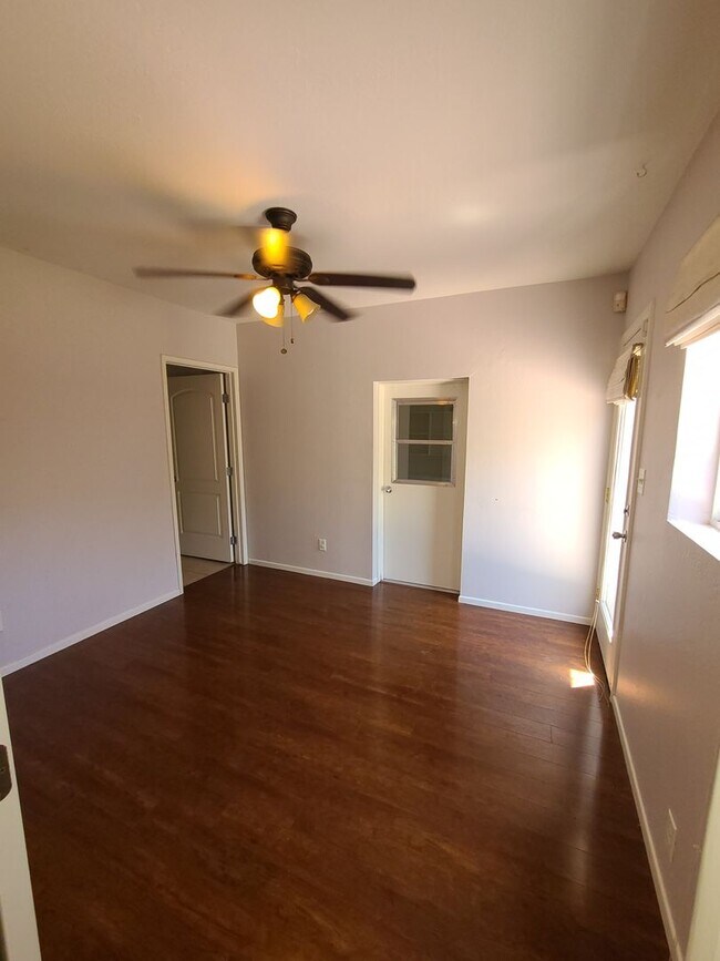 Building Photo - Classic Woodlea Charm with Modern Updates