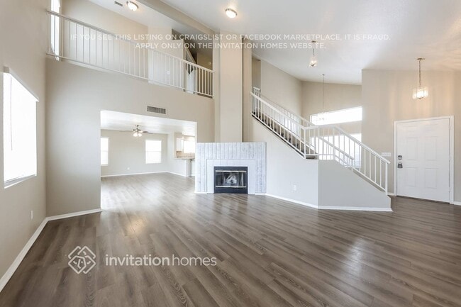 Building Photo - 11322 W Alice Ave