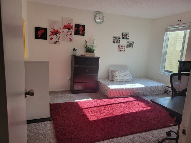 Photo - 4426 147th Plz NE Apartment