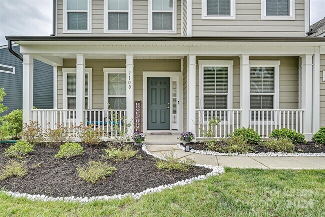 Foto del edificio - 7100 Brookline Pl