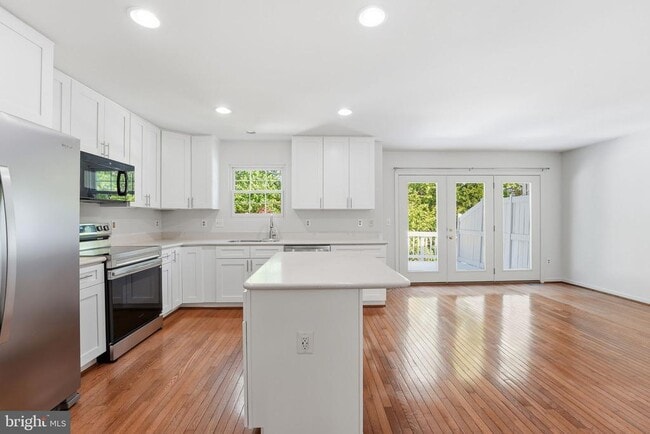 Building Photo - 2709 Baronhurst Dr