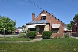 Building Photo - 3146 Warren Rd