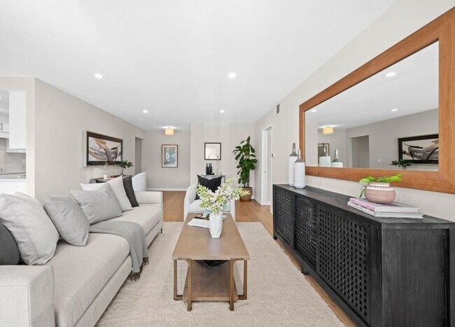 Foto del edificio - 266 S Madison Ave