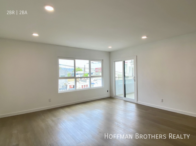 Building Photo - 9583 Alcott St Los Angeles, CA 90035