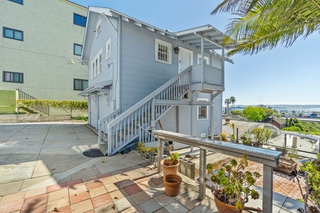 Foto del edificio - 2452 Union St