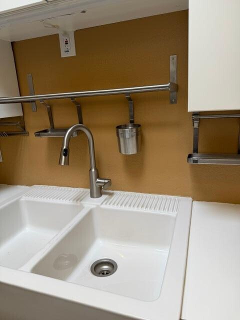 Foto del edificio - 8140 N 107th Ave
