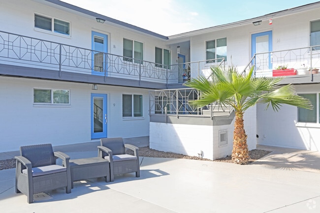 Vara Apartments Phoenix Az Exterior