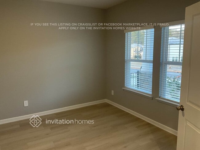 Foto del edificio - 6939 Chester St