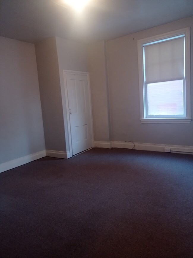 Living room, 2nd floor - 10 W Main St