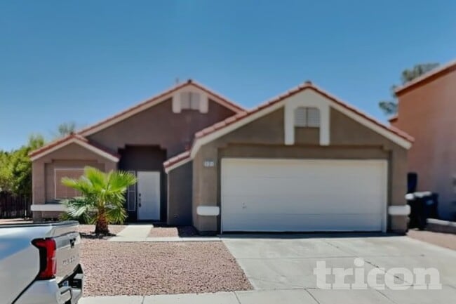 Building Photo - 1121 Indian Hedge Dr