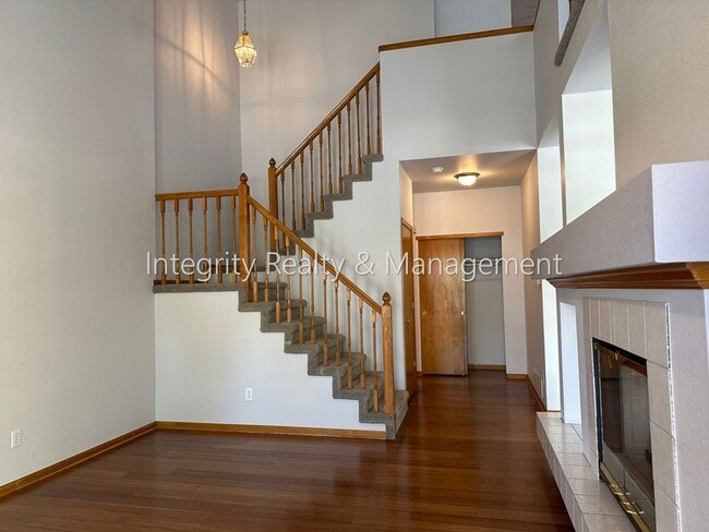 Building Photo - 3410 W 98th Dr