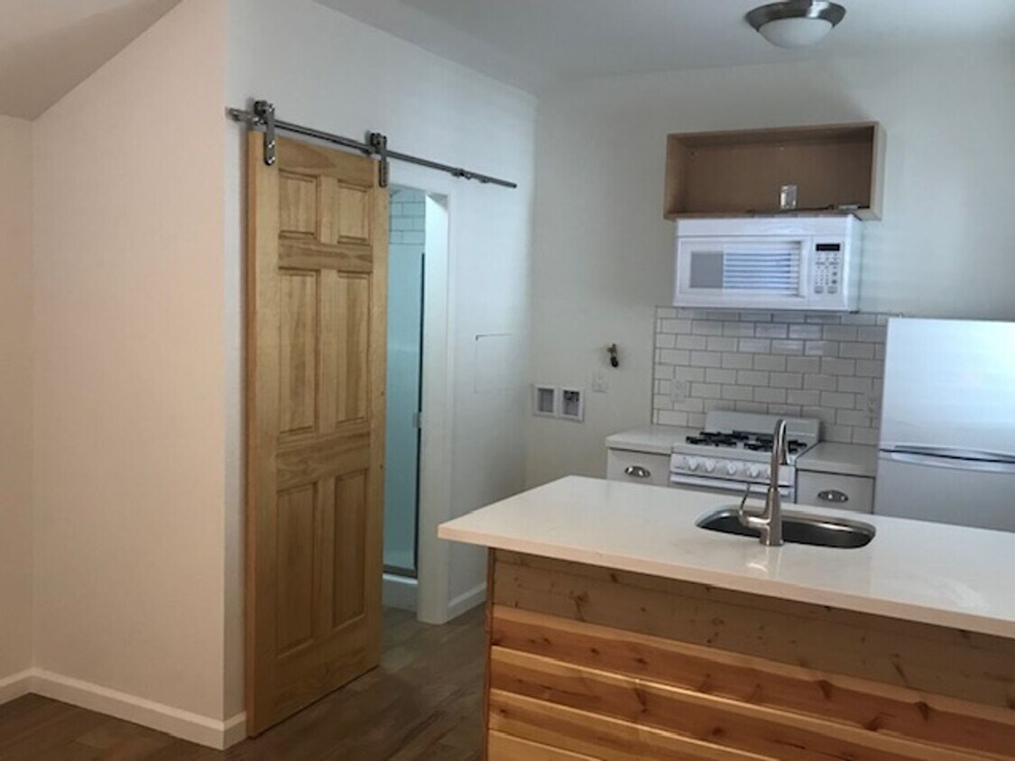 4580 10th St, Guadalupe, CA 93434 House Rental in Guadalupe, CA