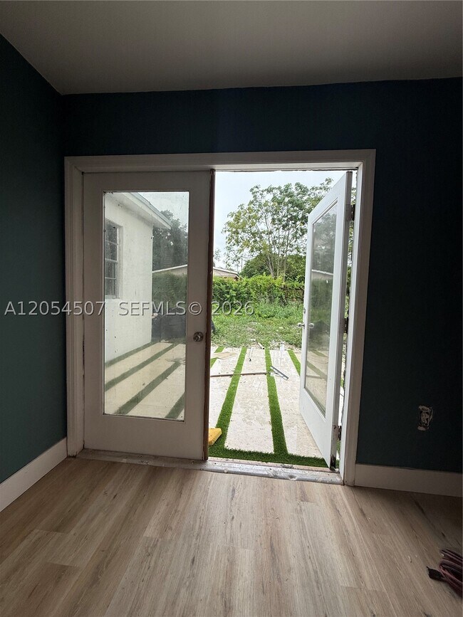 Foto del edificio - 2409 2nd Ave SE