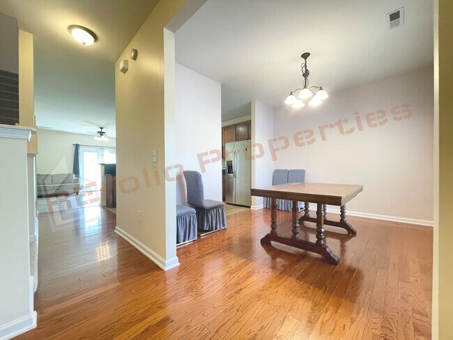 Foto del edificio - 1304 Cozart St